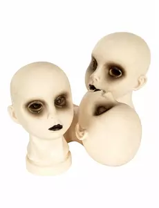 Décorations têtes de poupées cadavériques
