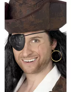 Oorbel en ooglapje voor een piraat