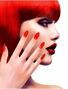 Neppe rode nagels voor volwassenen