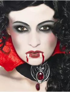 Halloween make-upset voor vampieren voor volwassenen