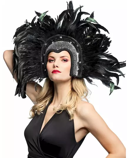Coiffe brésilienne à plumes noires