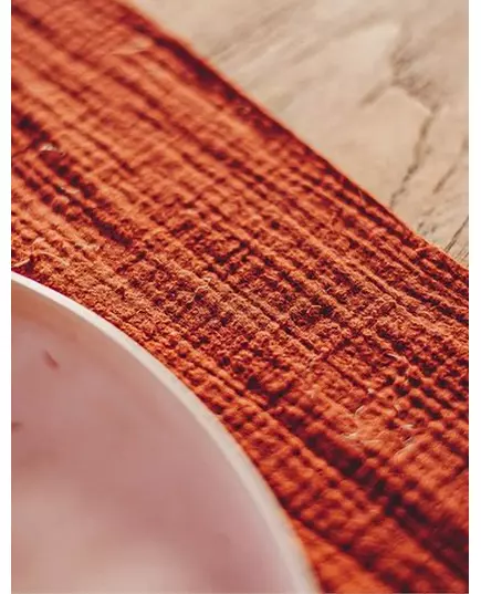Chemin de table en gaze de coton couleur terre cuite bordeaux, 30 cm x 3 m, image 2